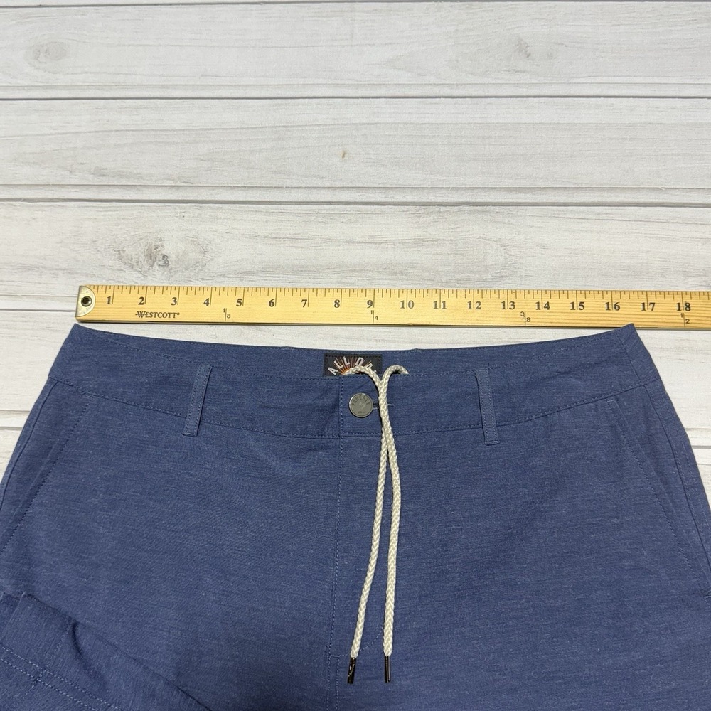 Faherty Shorts Mens 33 Blue Casual All Day Drawstring 8.5" Preppy Performance - Picture 6 of 8